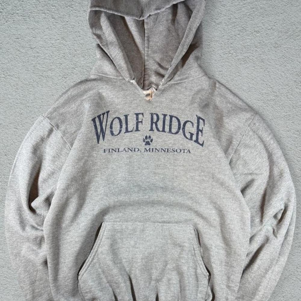 Vintage 90s Jerzees Wolf Ridge Finland Minnesota Hoodie Gray Mens Medium